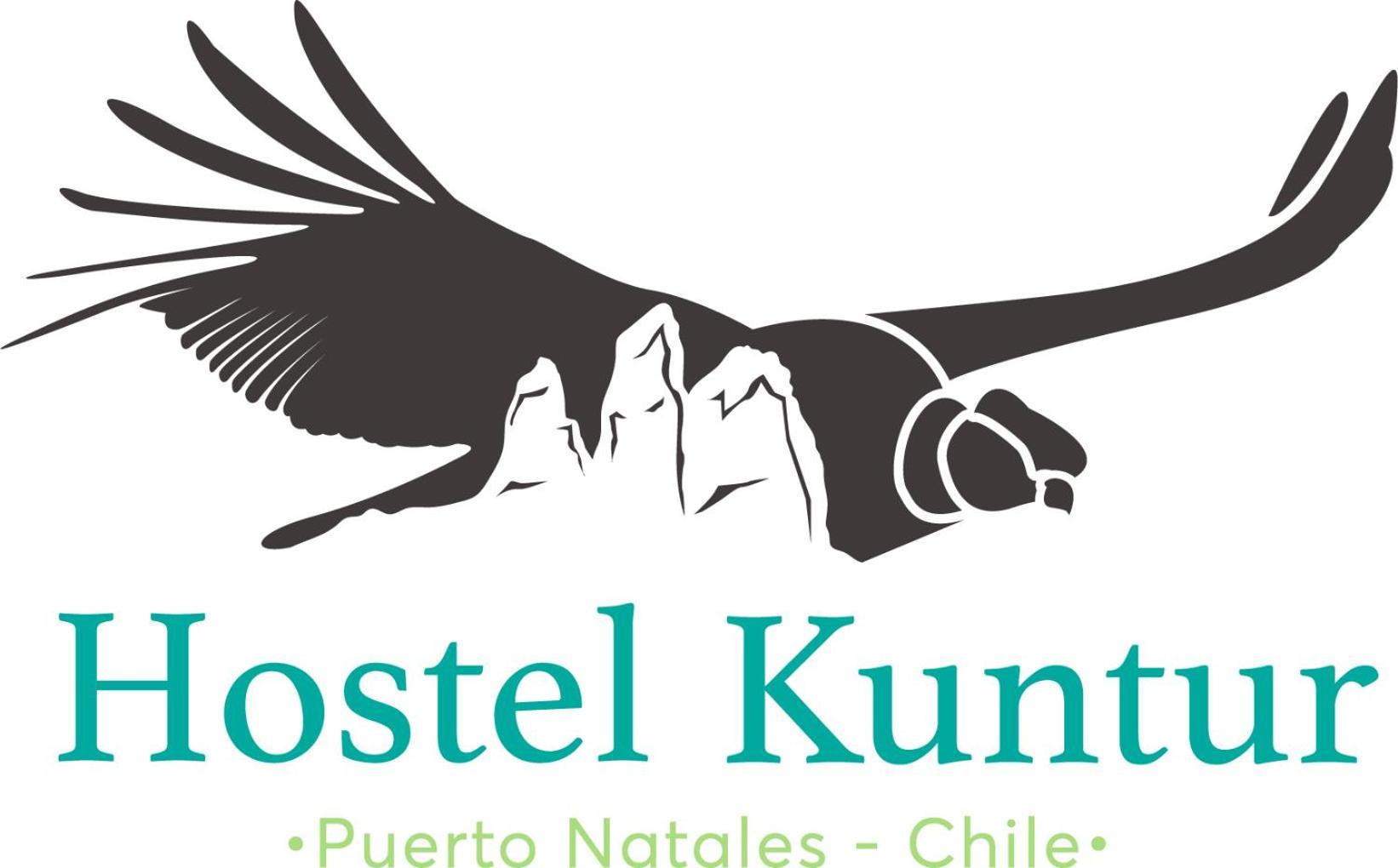 Hostel Kuntur Puerto Natales Esterno foto