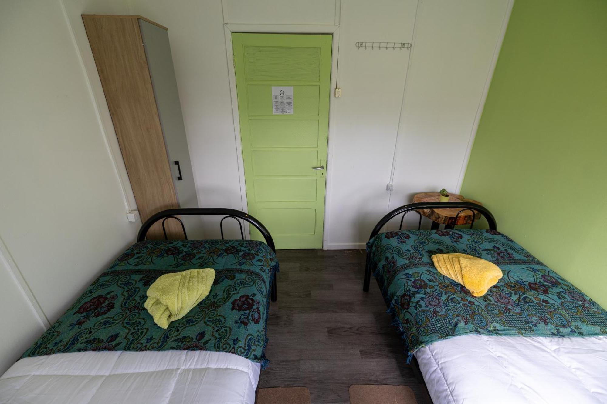 Hostel Kuntur Puerto Natales Esterno foto